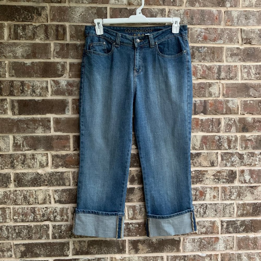 Covington Women's Mid Rise Cropped Capri Jeans